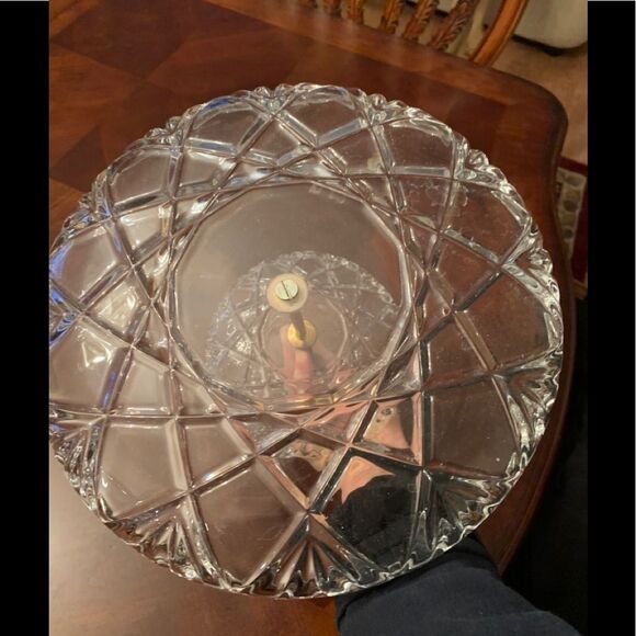 Vintage Crystal two-tier desert/fruit holder, “gold” handle, great condition - Picture 2 of 4